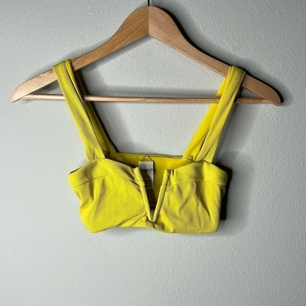 L*SPACE Lee Lee Ribbed Bikini Top in Apple Green Size XS NWOT!